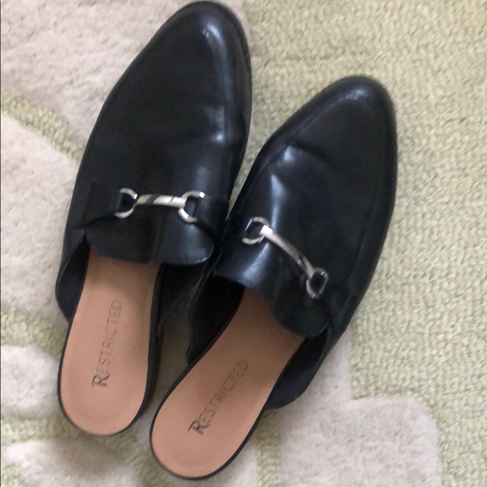 Restricted Women's Black Loafer Mules